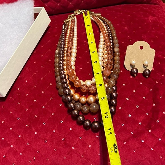 Pre owned Talbots Multi Color Pearl Necklace with matching earrings Adjustable - Picture 5 of 5